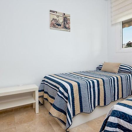Wintowinrentals Best Location, Beach, Pool & Parking Rincón de la Victoria Dış mekan fotoğraf