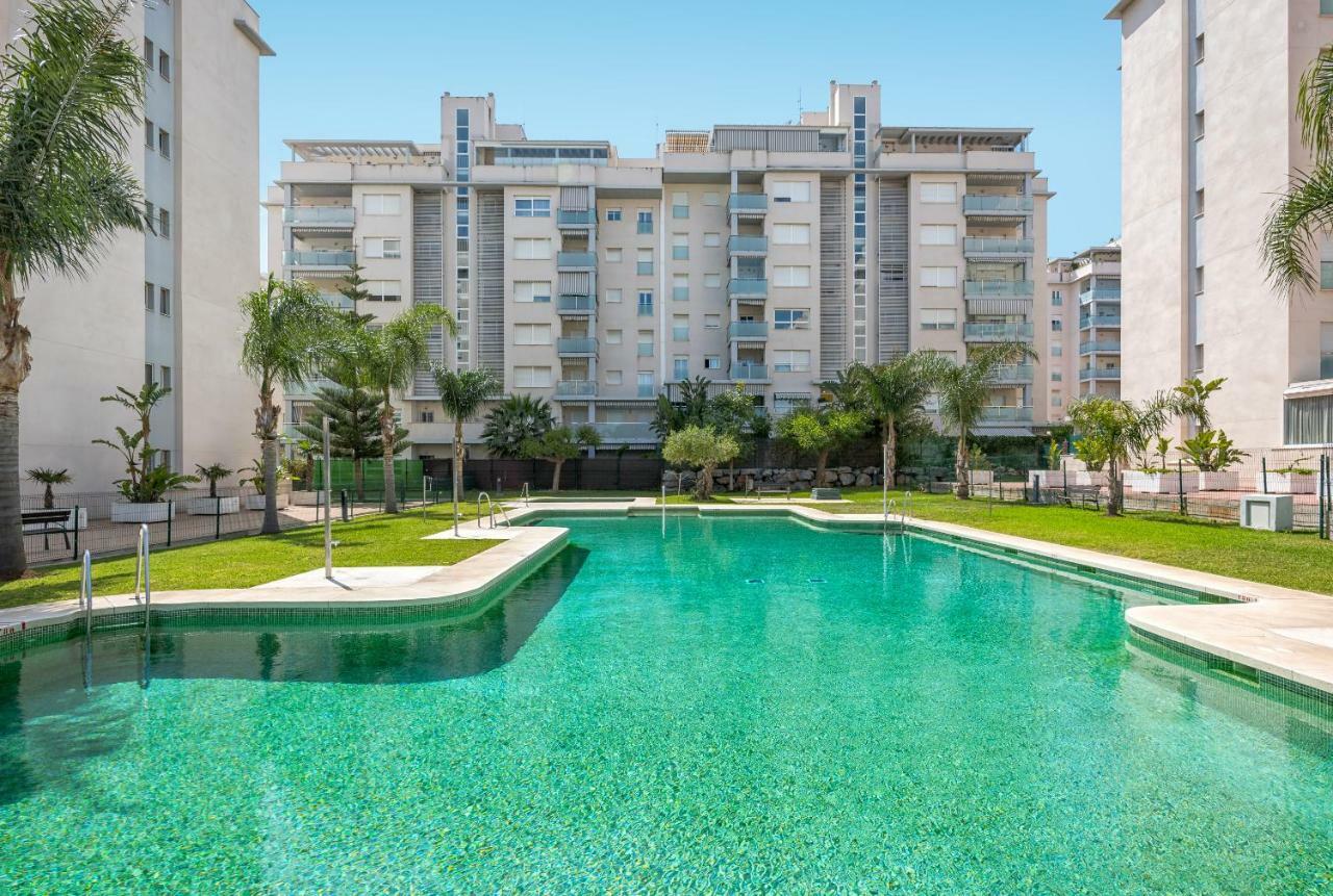 Wintowinrentals Best Location, Beach, Pool & Parking Rincón de la Victoria Dış mekan fotoğraf
